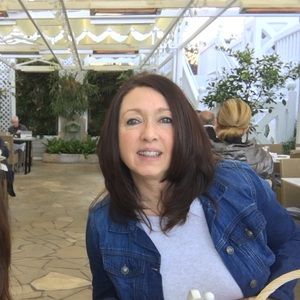 Meet your Posher, Linda